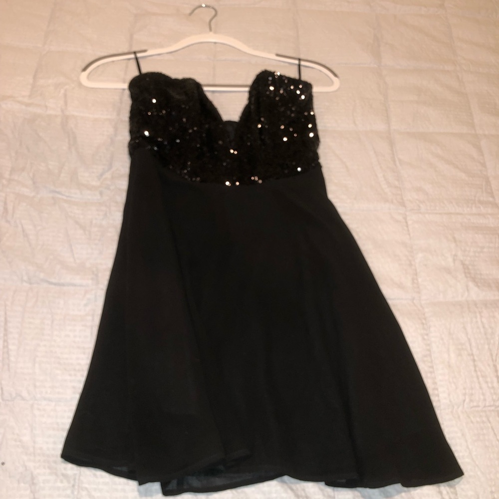 Black flowy mini dress